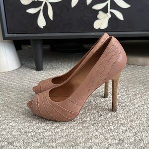 Classic L.A.M.B Tansy Nude Tan leather prep toe pumps heels 7.5 Y2K Gwen Stefani